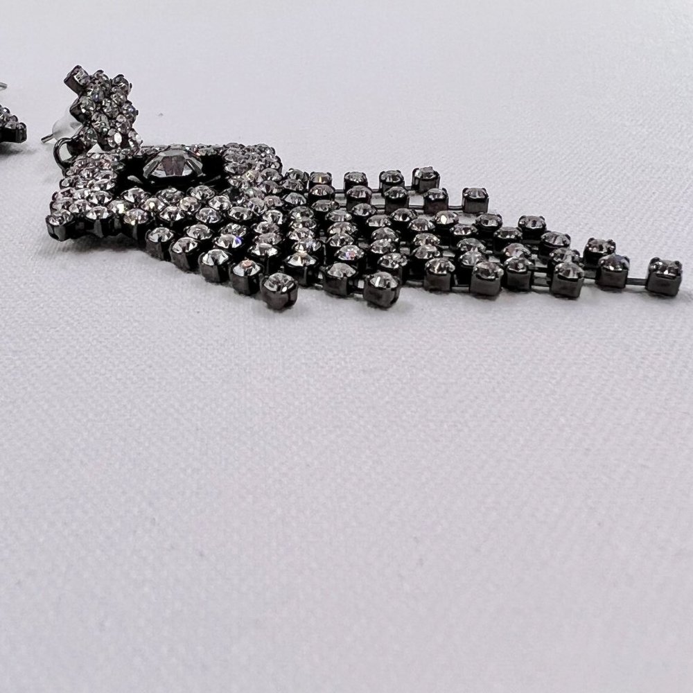 Stunning Rhinestone Chandelier Gun Metal Tone 3” Post Earrings - Picture 7 of 7